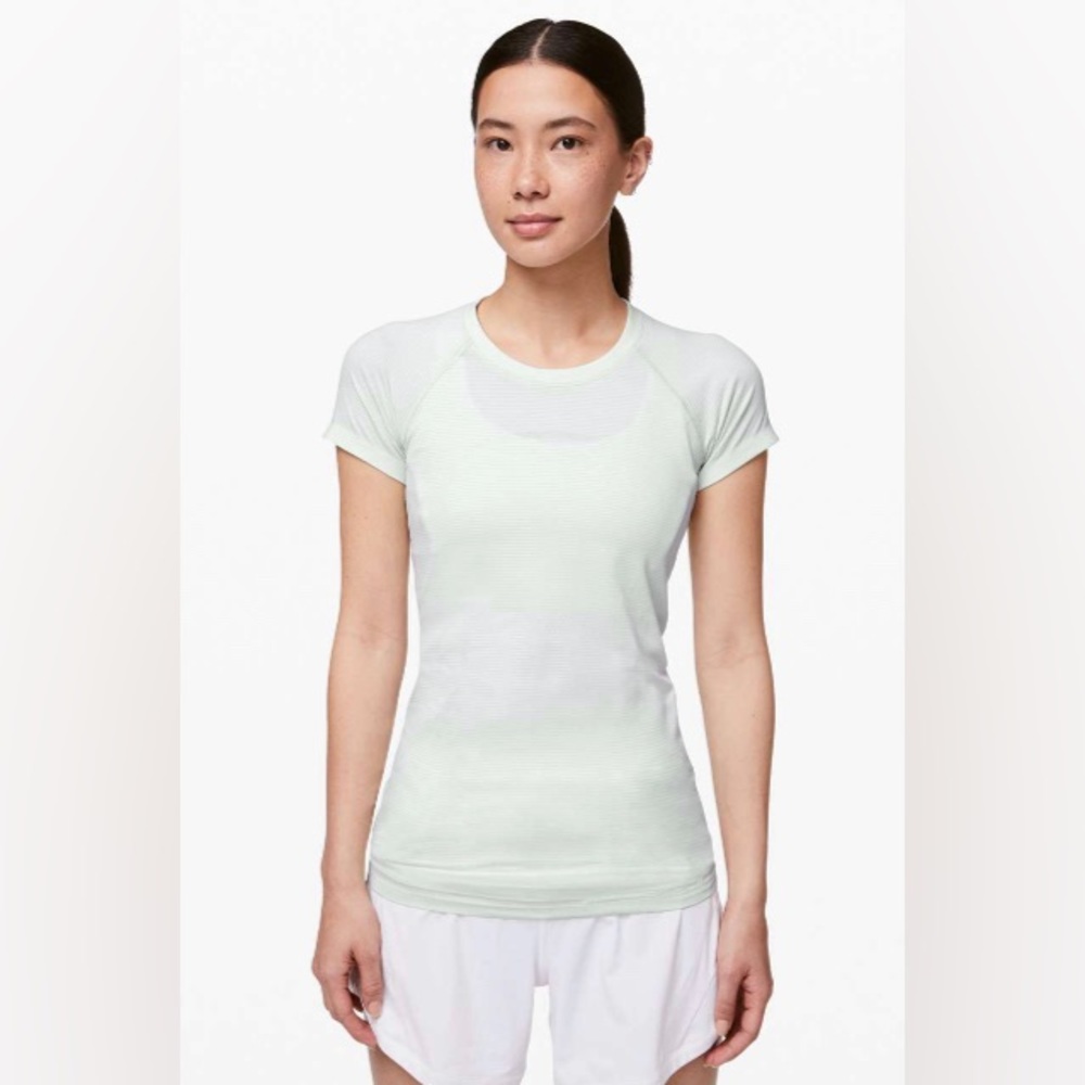Lululemon Swiftly Speed Short Sleeve Polar Ice / White / Blue